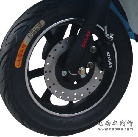 什么轮胎防滑抓地力强 20160510950371870364.jpg