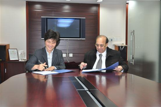中国国际自行车展览会组委会与印度签署2012中国展代理协议