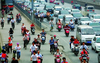 武汉70万辆电动车将上牌 管理办法征求市民意见