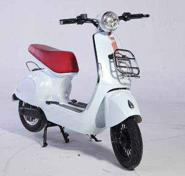 看电动车领导者  如何从经营产品向经营用户转型  