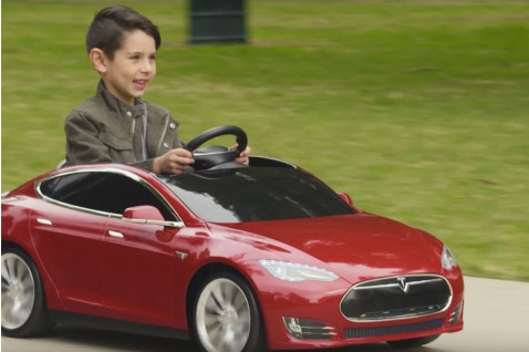 特斯拉推出一款“迷你版”Model S电动车