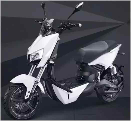 2017年可上牌电摩销量不足10万，2018年会迎来爆发式增长吗？