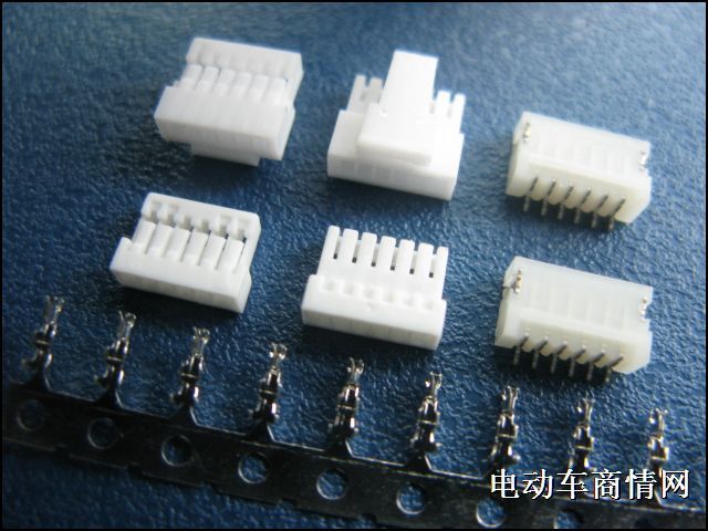 专业生产MOLEX1.25超薄带扣连接器，MX51146      